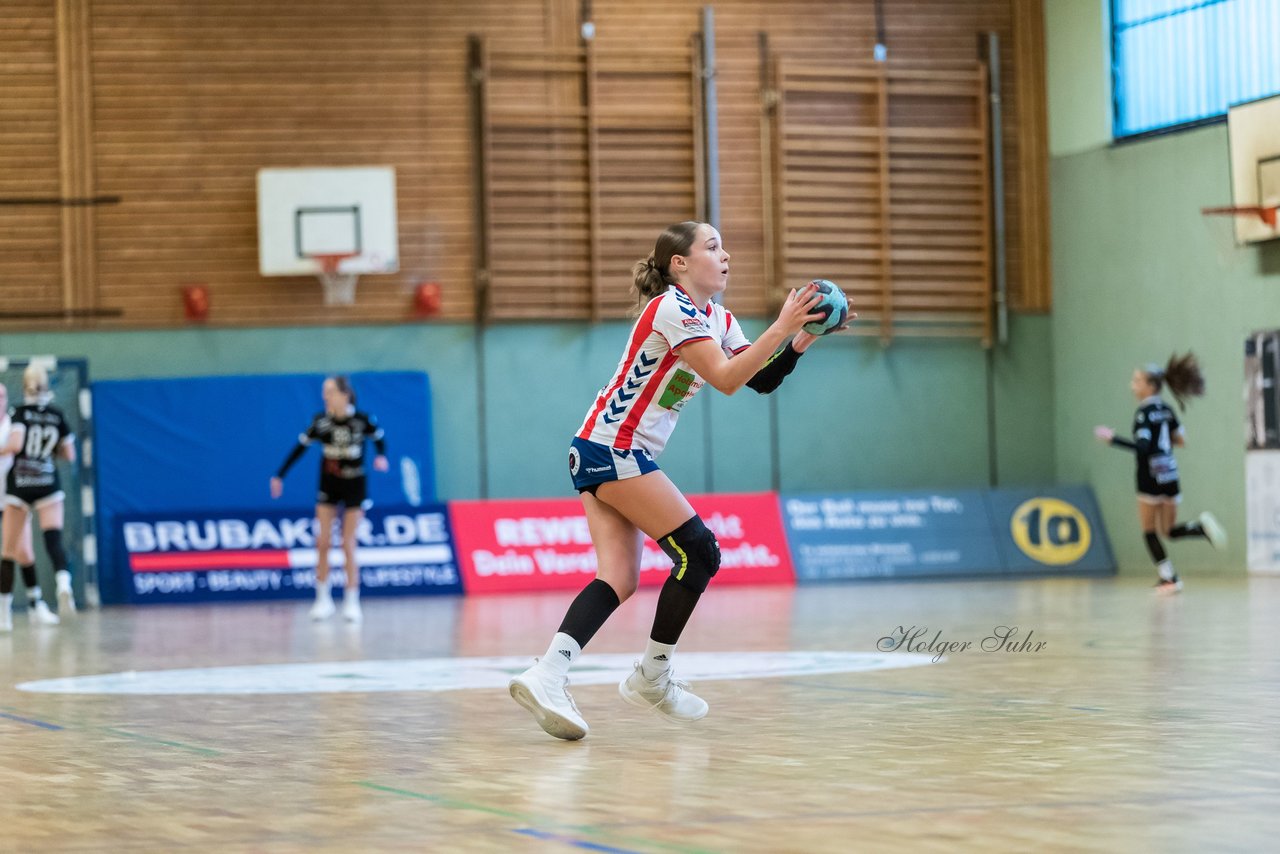 Bild 119 - wCJ SV Henstedt Ulzburg - SG HH-Nord : Ergebnis: 24:24